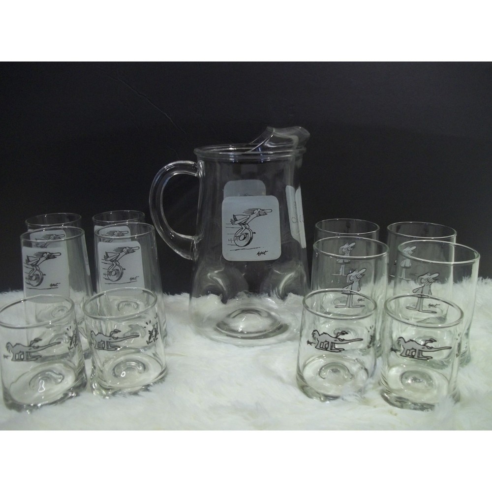 Vintage gas station cartoon serving pitcher with glasses